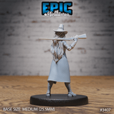 Sheriff Female Tabletop Miniatur in stehender Pose von Epic Miniatures, bereit zum Bemalen