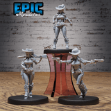 Epic Miniatures' Female Gunslinger Figur in 3 Posen - Stehend, Schießend und Gehend