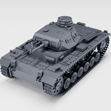 Panzer III Ausf. E Modell in grauem Design mit Winterketten, detailreiche Ansicht für Sammler und Modellbau.