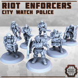 Tabletop Miniaturen, 7 Stück der Heavy Riot Enforcers von City Watch Police